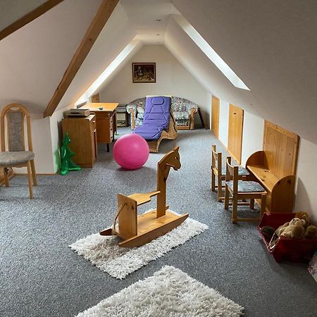 Ferienwohnung Unter Dem Schild Oberfell Εξωτερικό φωτογραφία